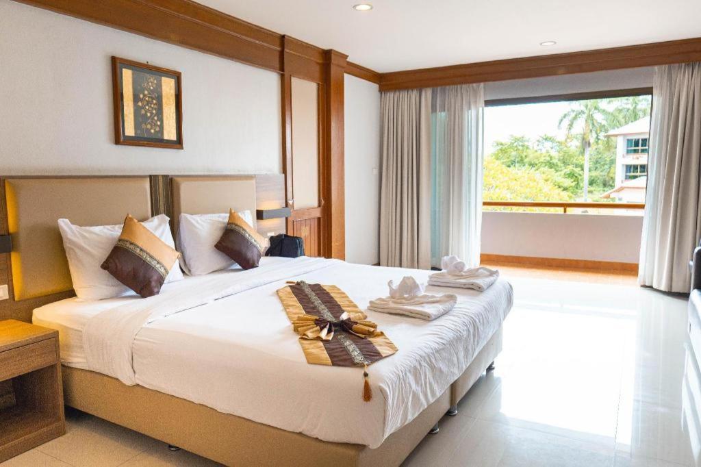 The Impress Nan Hotel Εξωτερικό φωτογραφία