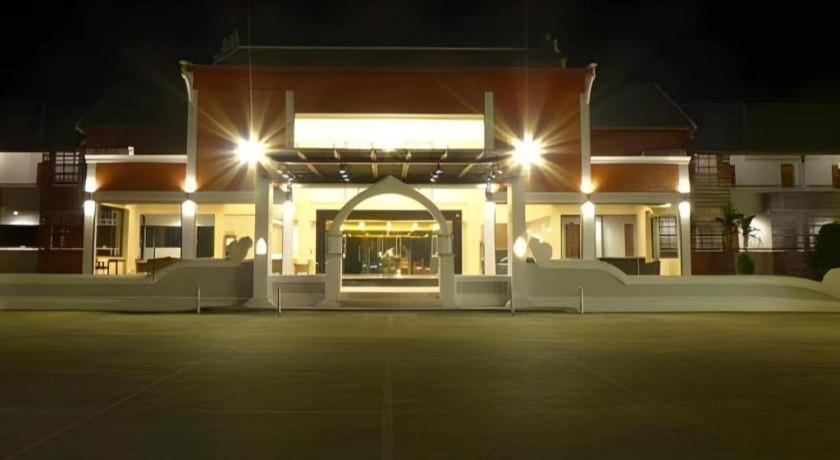 The Impress Nan Hotel Εξωτερικό φωτογραφία